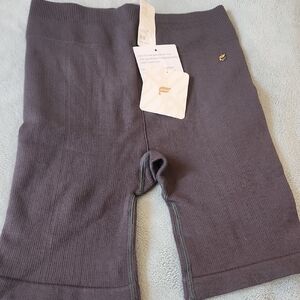 Gray Athletic Shorts with Stretchy Fit and Mid-Length Design